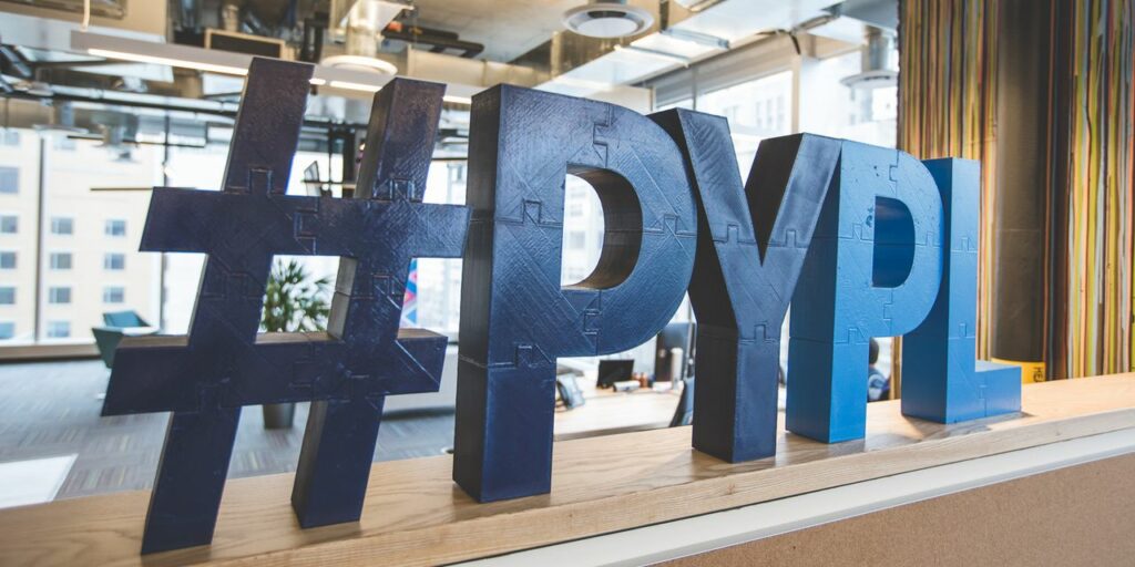 Los escépticos de PayPal pueden estar cometiendo un error crucial con respecto a las acciones, dice Barclays