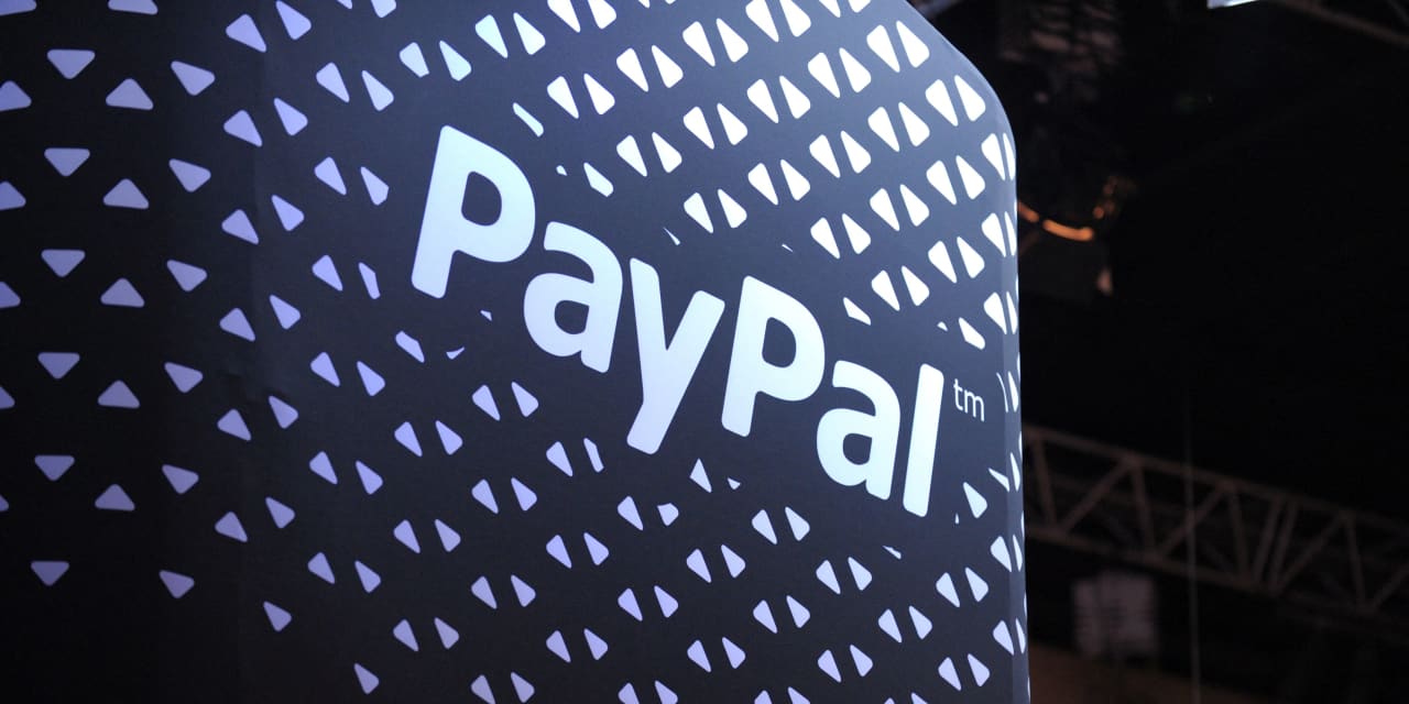 Las acciones de PayPal aumentan después de que las ganancias superaran las estimaciones.  Un cambio radical puede estar ganando terreno.