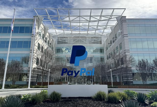 Las acciones de PayPal caen después de que las ganancias superaron las estimaciones, la orientación decepciona