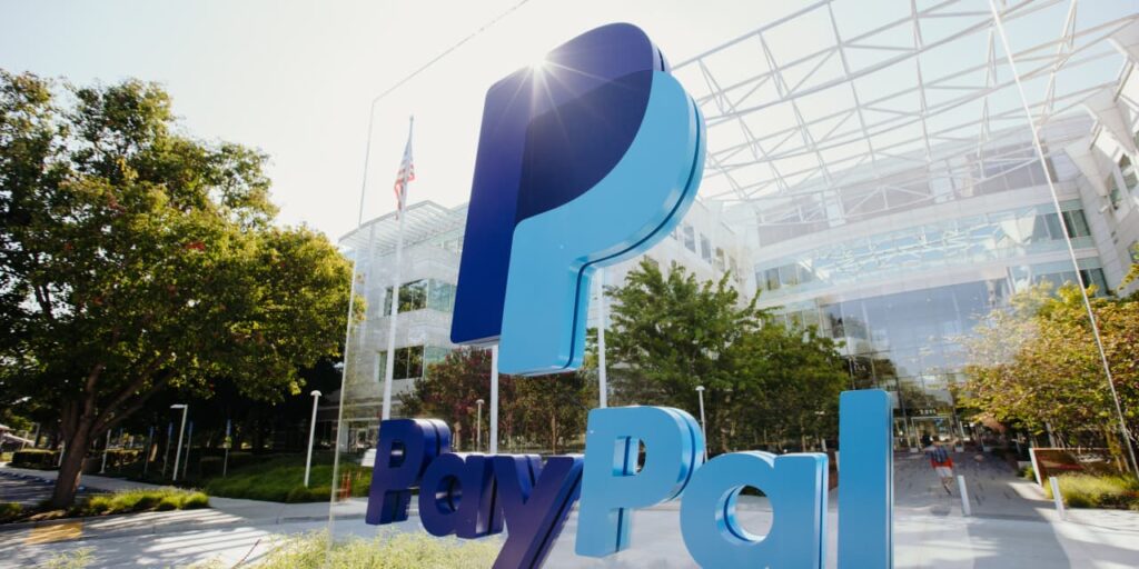 PayPal eliminará otros 2.500 puestos de trabajo en un intento por lograr el “tamaño adecuado”